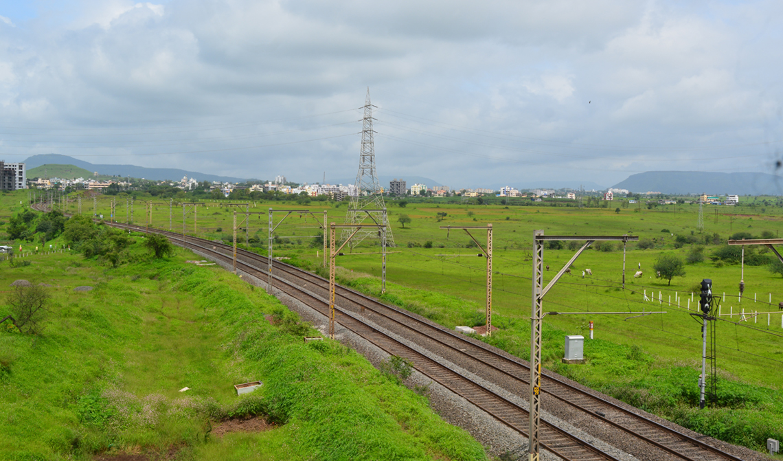 Railway Track in Jambhulgaon